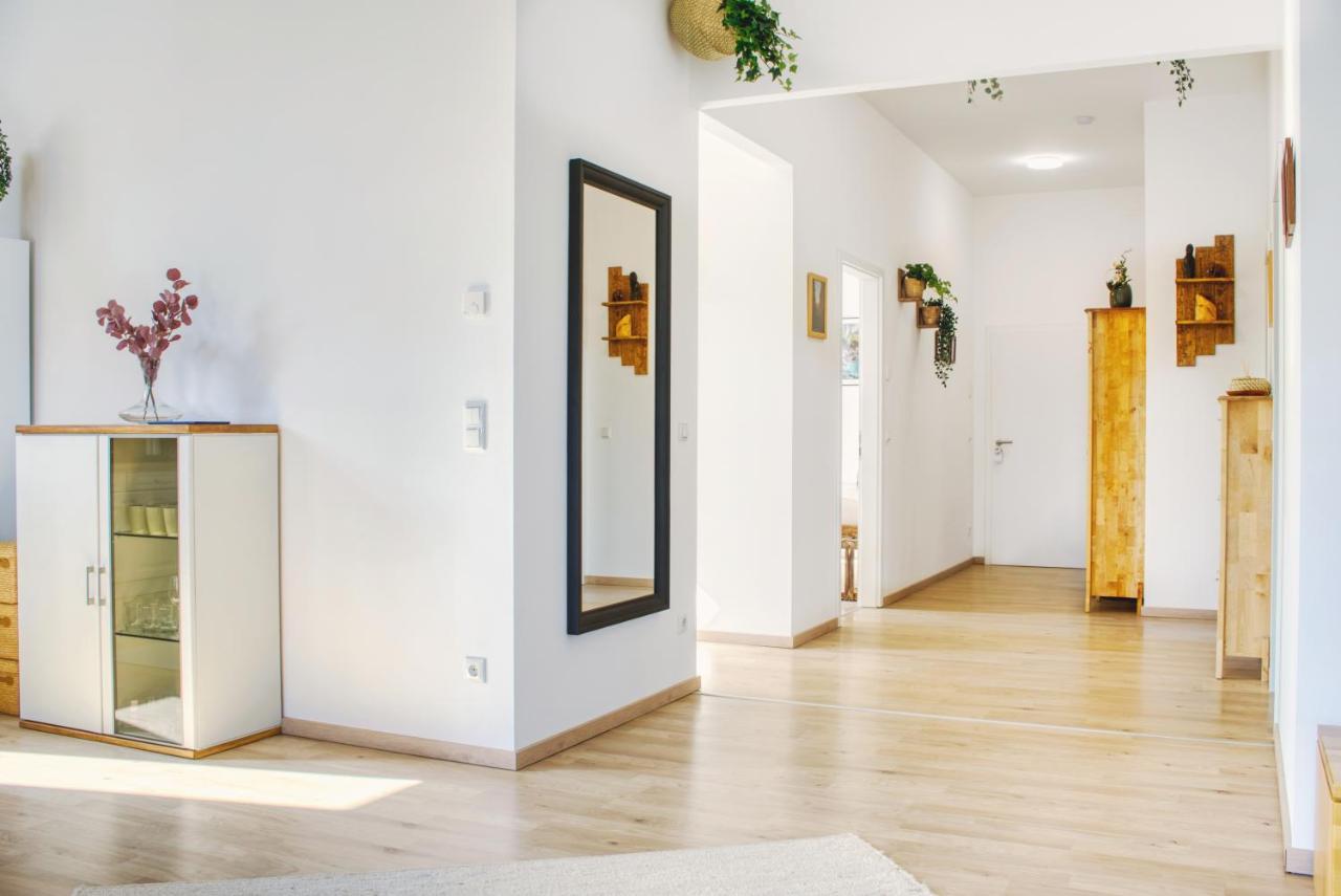 Luxus Apartment! Kueche, Balkon, Netflix, Parkplatz - 8 Personen Ilmmunster Eksteriør bilde