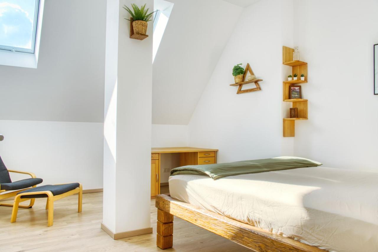 Luxus Apartment! Kueche, Balkon, Netflix, Parkplatz - 8 Personen Ilmmunster Eksteriør bilde