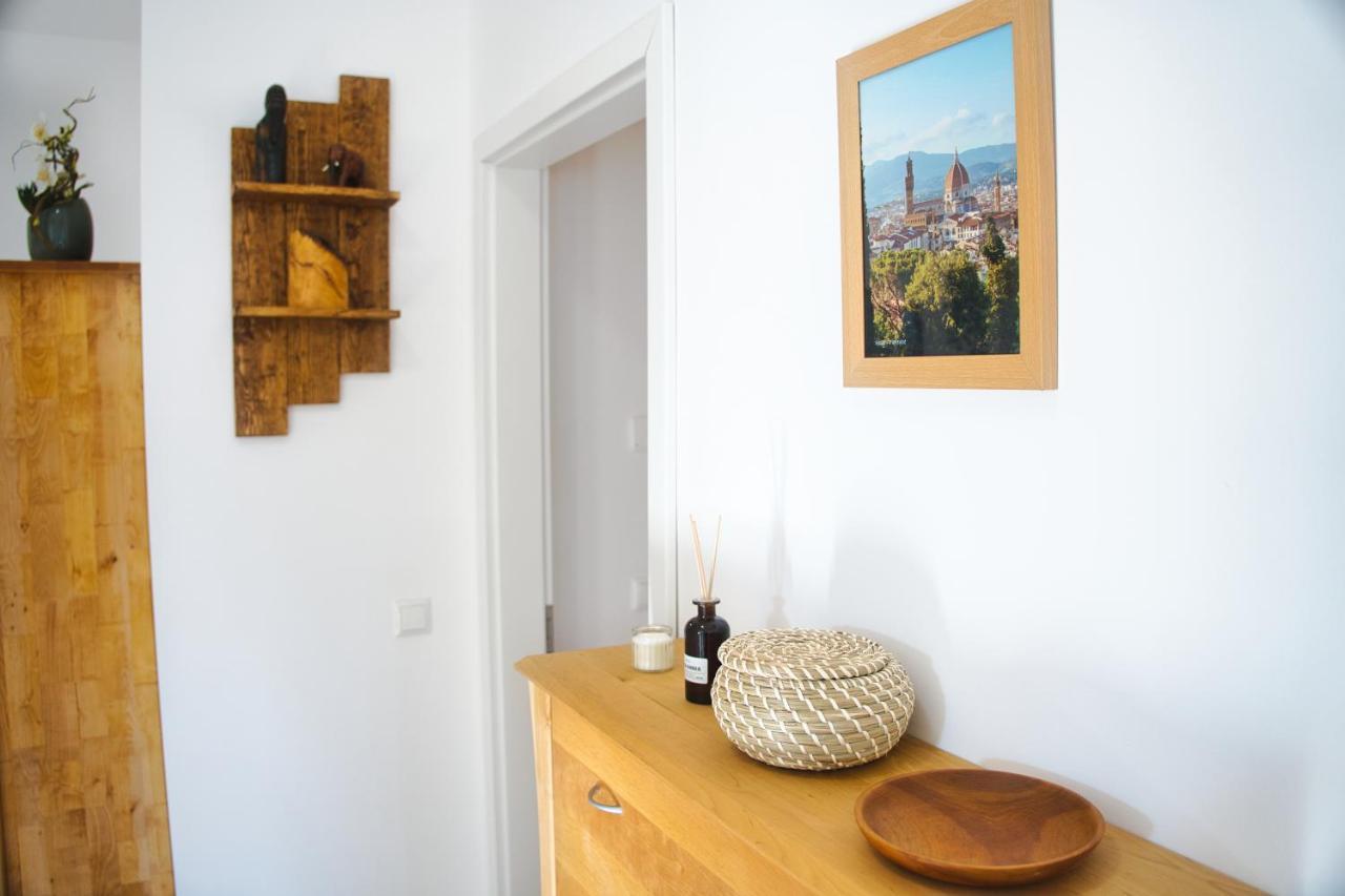 Luxus Apartment! Kueche, Balkon, Netflix, Parkplatz - 8 Personen Ilmmunster Eksteriør bilde